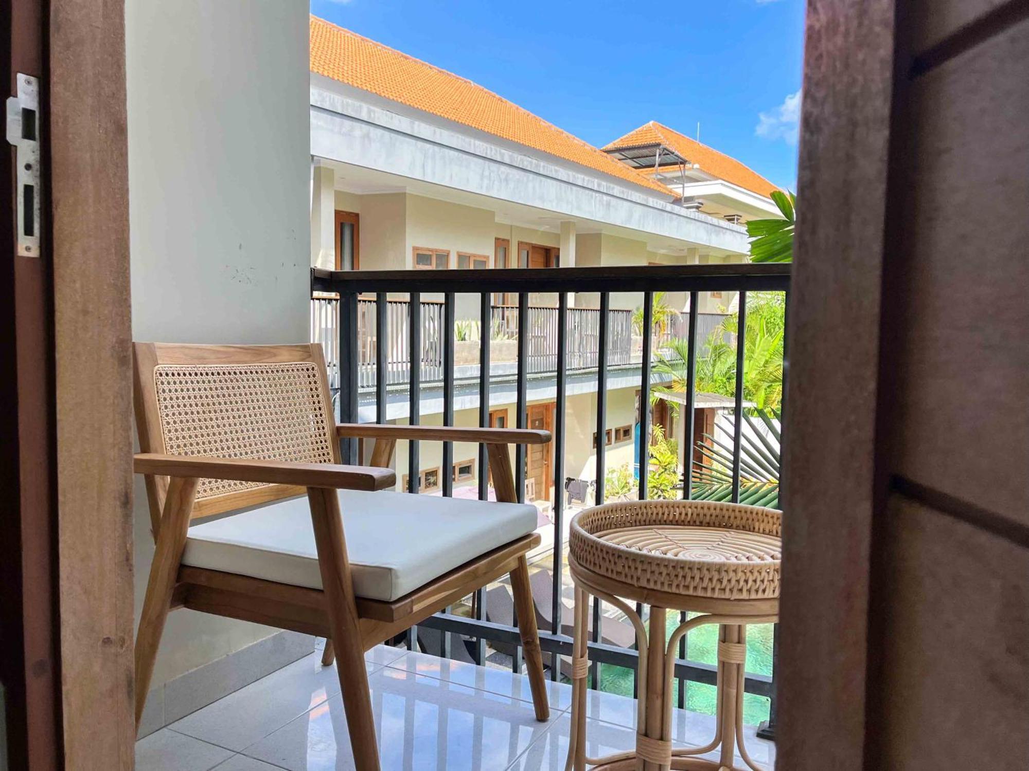 Olivia Guest House Canggu Exterior photo